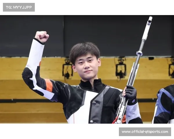 刘宇坤全运会超世界纪录,28岁老将保持巅峰状态战世锦赛 刘宇坤全运会超世界纪录,28岁老将保持巅峰状态战世锦赛